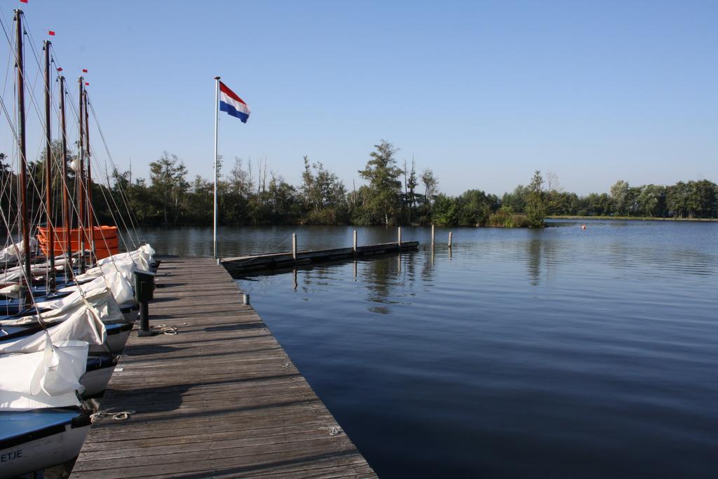Holiday Home De Zuwe - Loosdrecht Kortenhoef Phòng bức ảnh